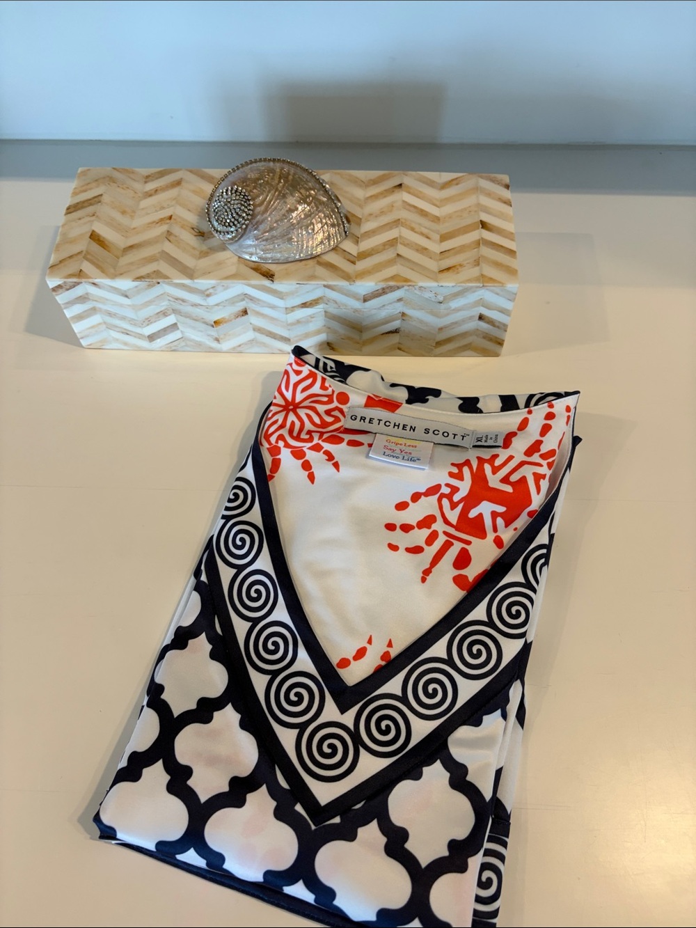Gretchen Scott V Neck Shift Dress - Picture 10 of 10
